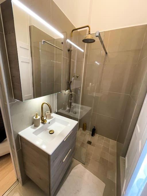 Romantique Jacuzzi, Au Chateau A 30 Min De Paris Daire Limay Dış mekan fotoğraf